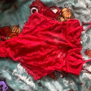 Victoria’s Secret lingerie red size s